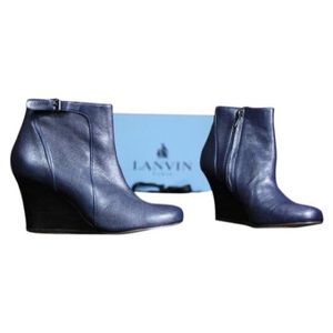 Lanvin navy leather ankle boots
